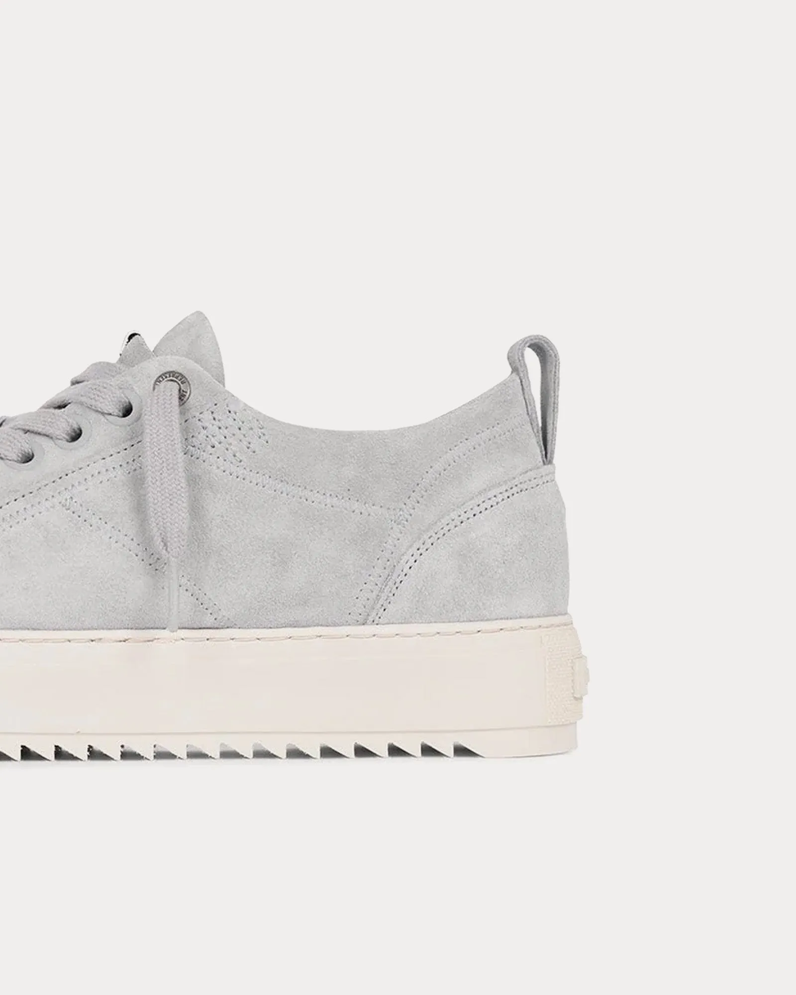 Alpha 2.0 Light Grey Low Top Sneakers