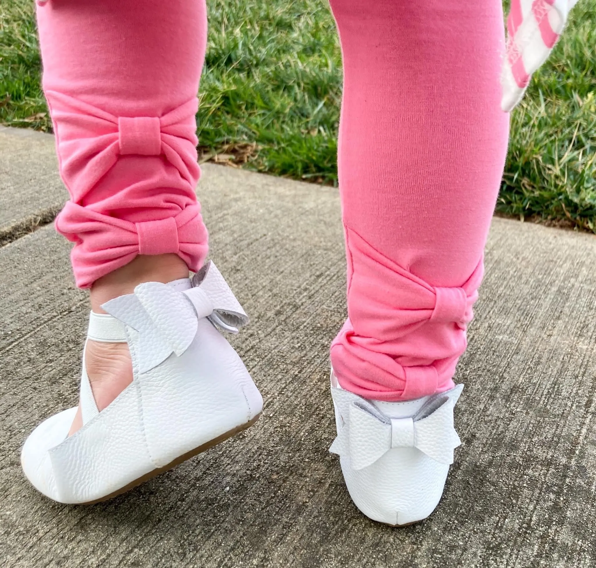 Bow Back Ballet Flats - White