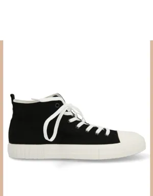Cardinal Sporty Casual Sneakers Pria