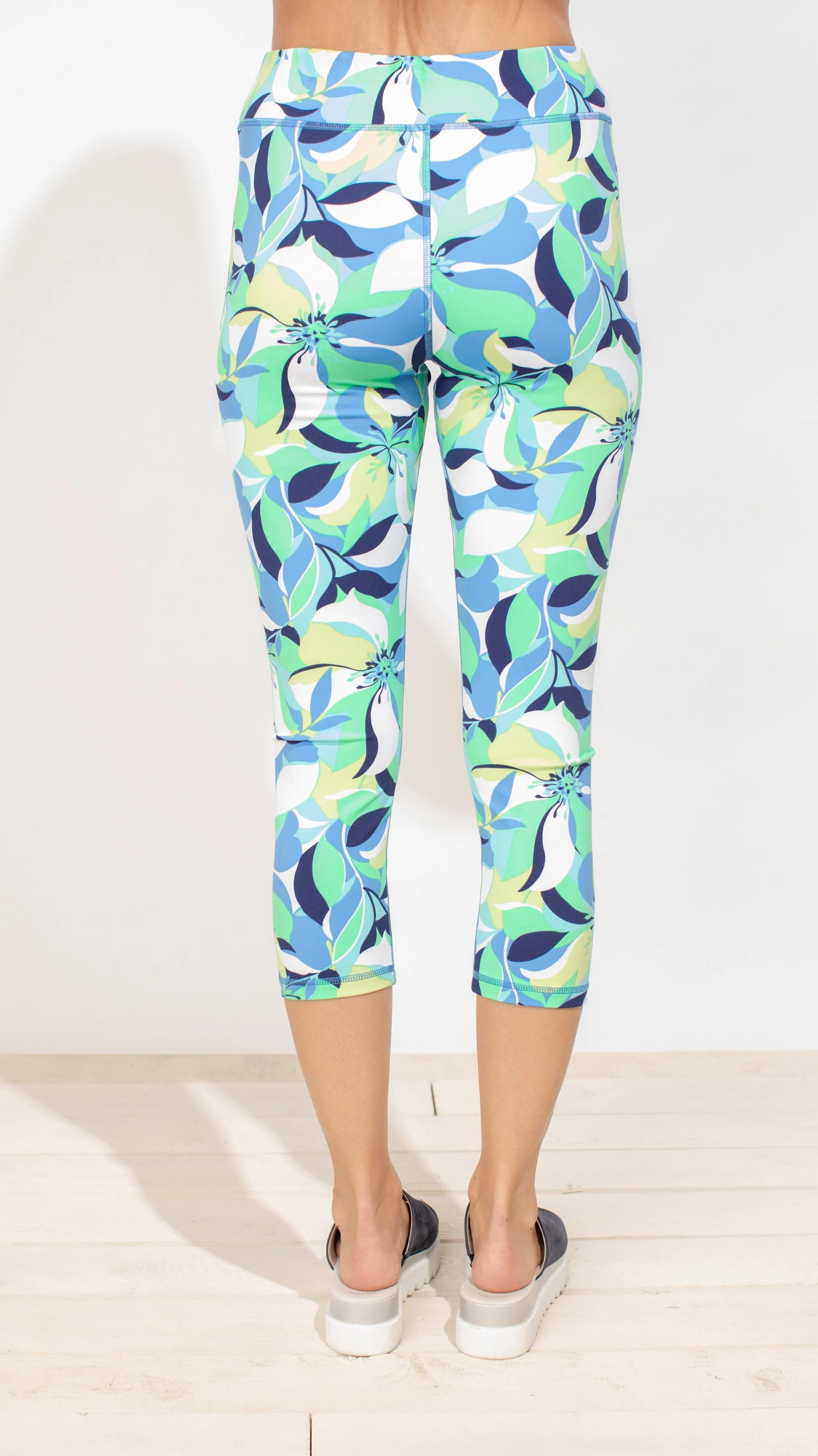 Habitat Escape Spring 2024-E67710-Floral Capri-Marina