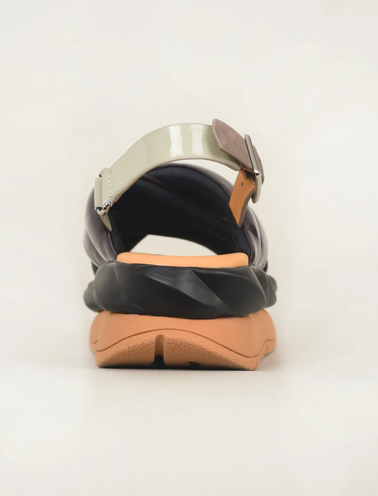 Mellow Me, Plum Patent