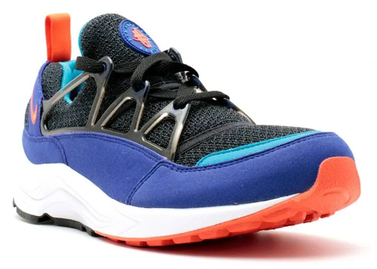Nike AIR HUARACHE LIGHT 'ULTRAMARINE' sneakers,