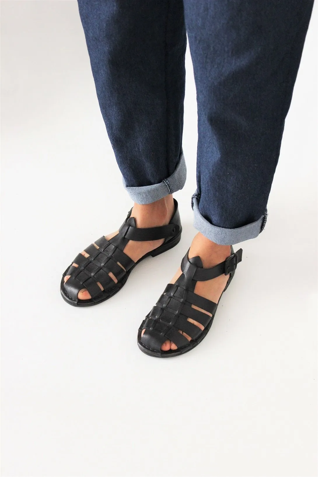 SAN 18 – Black