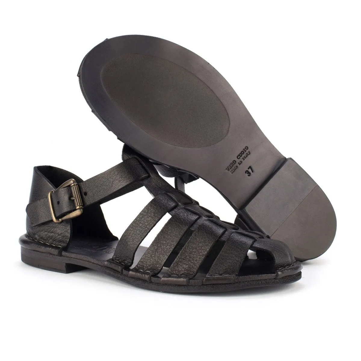 SAN 18 – Black
