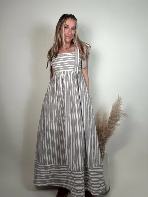 Spring Breeze Maxi Dress