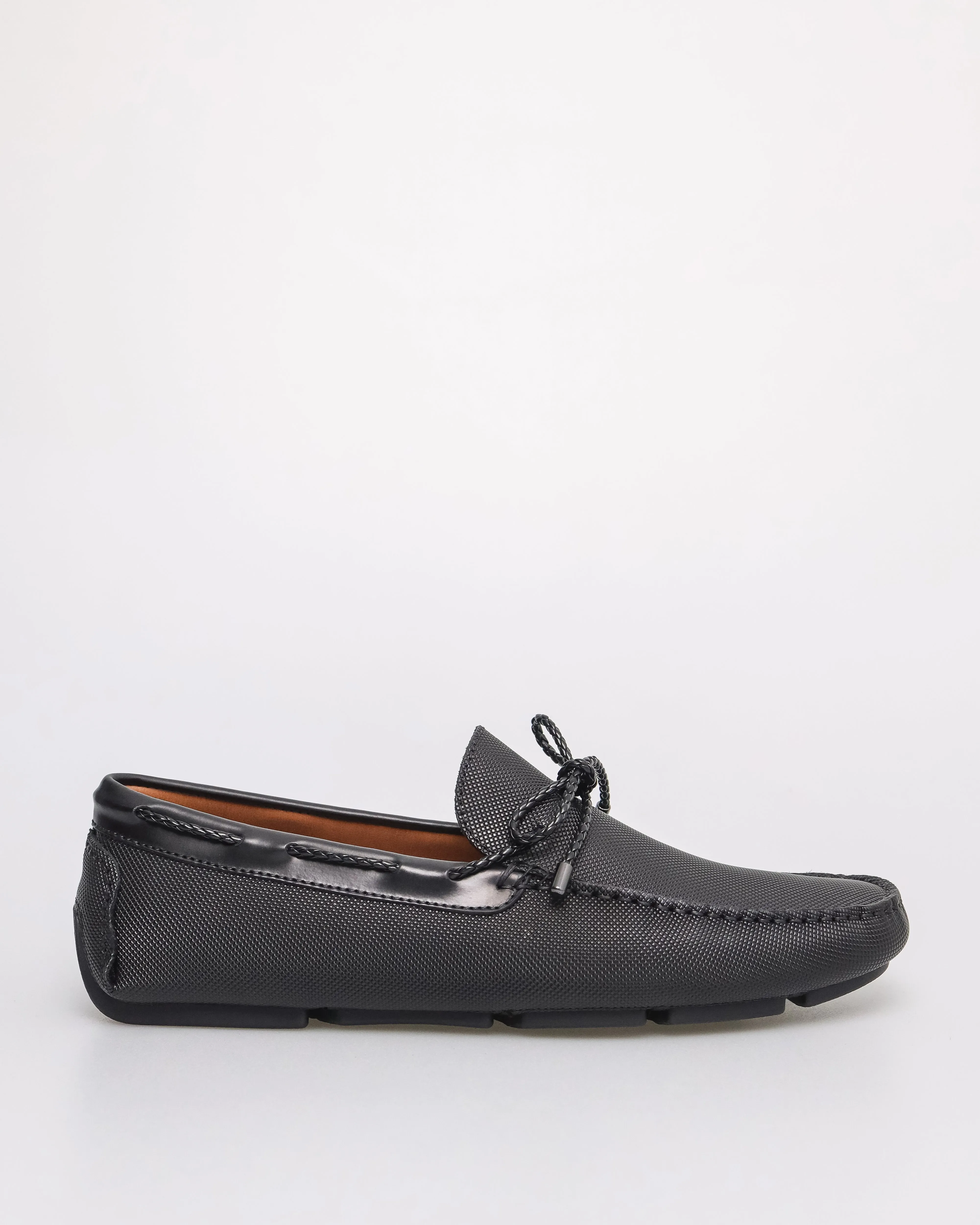 Tomaz C461 Men's Braided Bow Moccasins