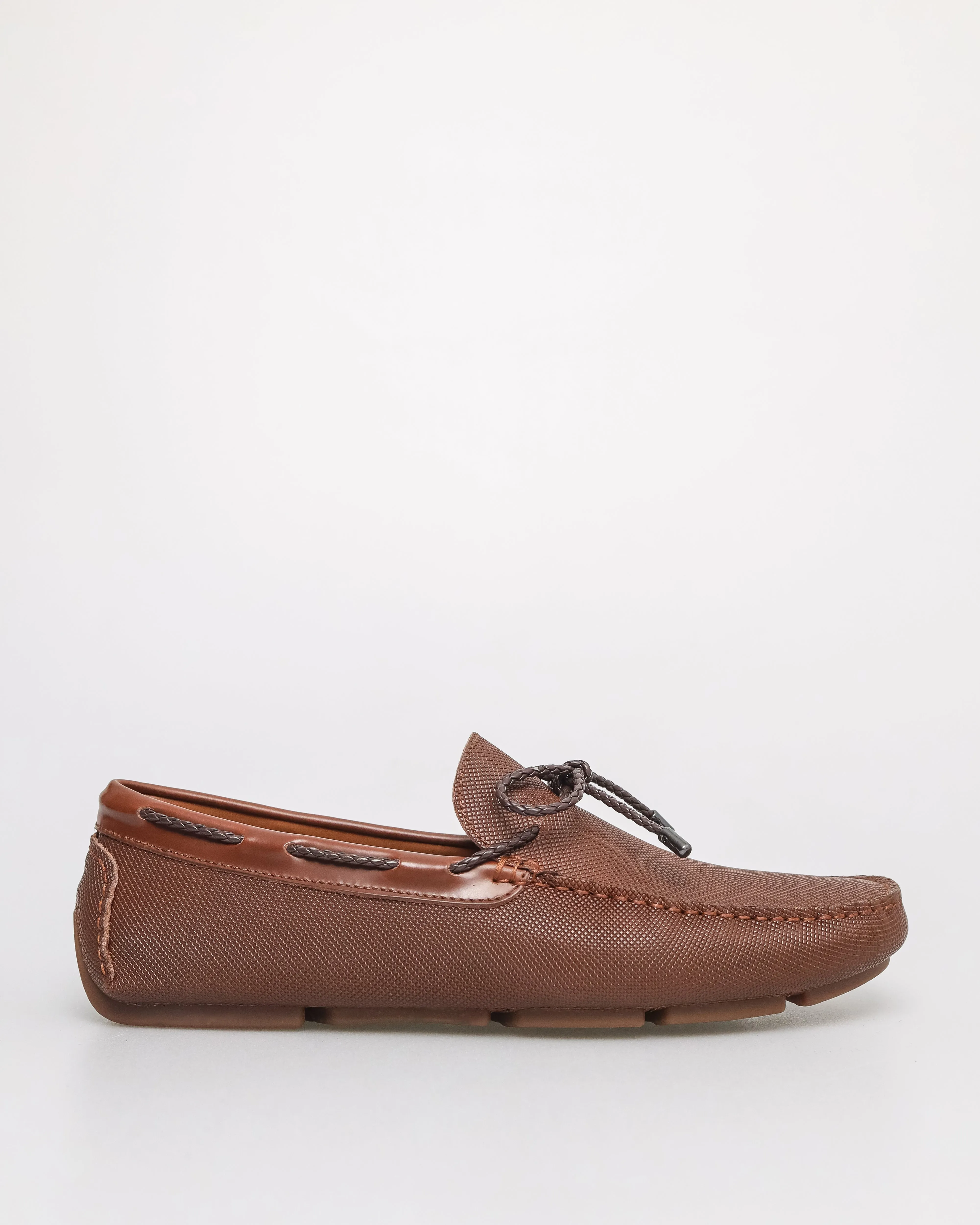 Tomaz C461 Men's Braided Bow Moccasins