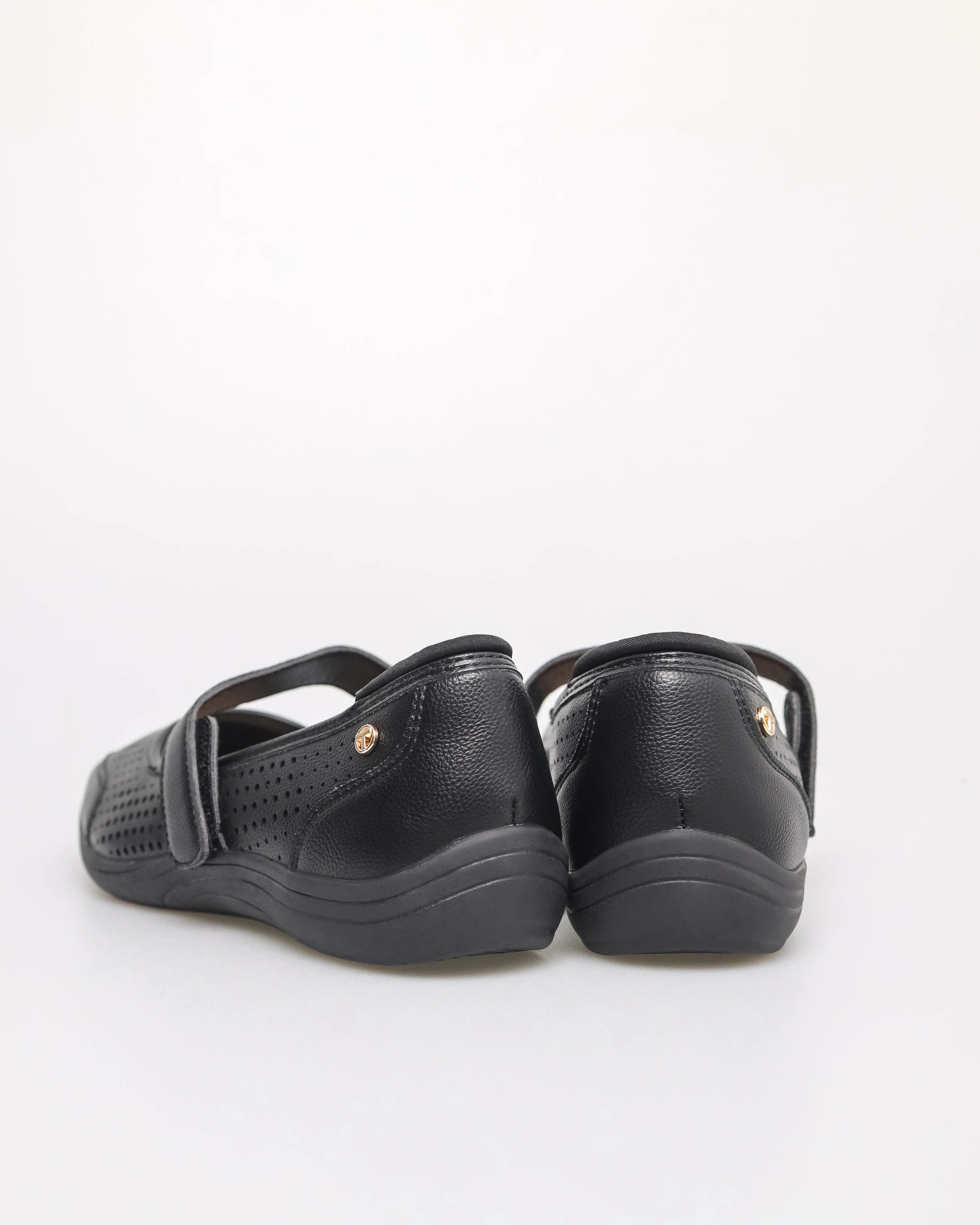 Tomaz NN427 Ladies Pointy Ballerina Flats