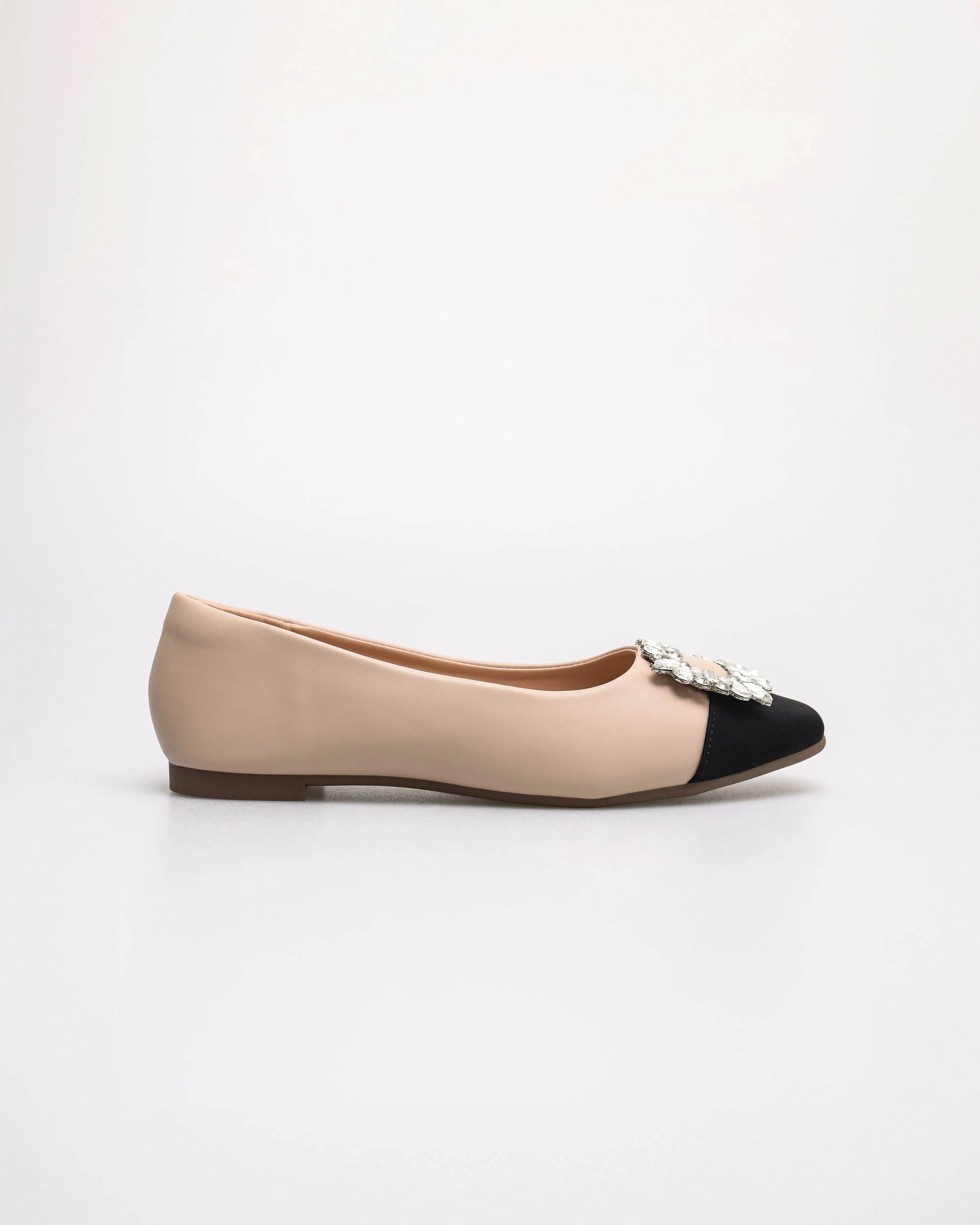 Tomaz NN469 Ladies Crystal Charm Flats