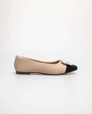 Tomaz NN469 Ladies Crystal Charm Flats