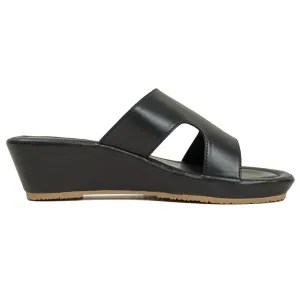 Vibrant Ladies Black Heel Sandal